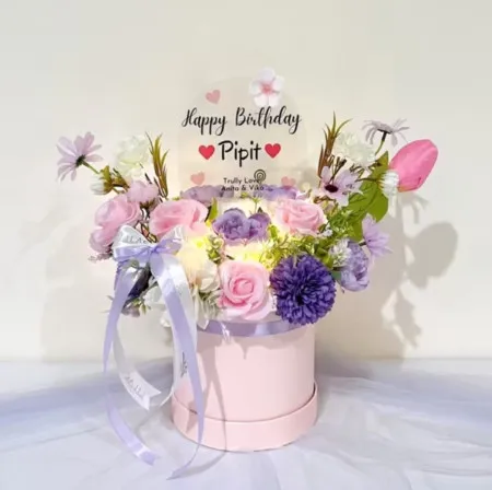 Bloom Box Akrilik Ucapan Ulang Tahun Madiun
